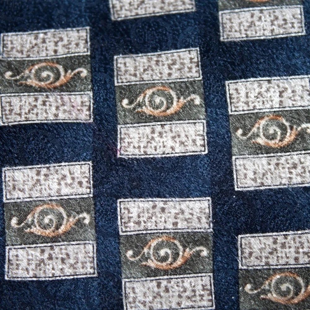 Stafford Executive Geoemtric 100% Silk Tie‎